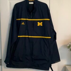 Michigan zip up wind breaker jacket